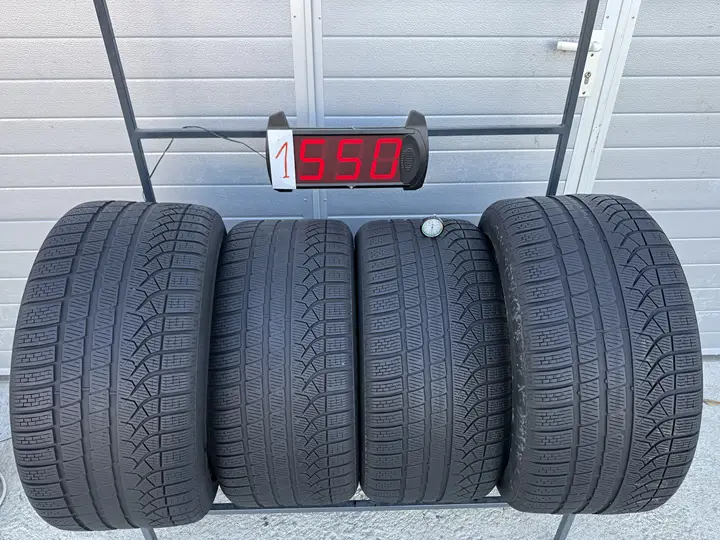 Anvelopa iarna 285/40 R19 Pirelli P Zero Winter