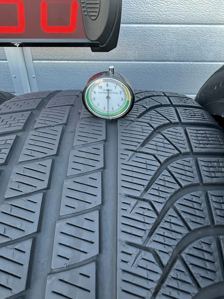 Anvelopa iarna 285/40 R19 Pirelli P Zero Winter - imagine 2