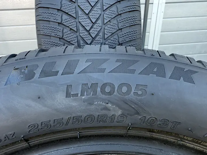 Anvelopa iarna 255/50 R19 Bridgestone Blizzak LM005