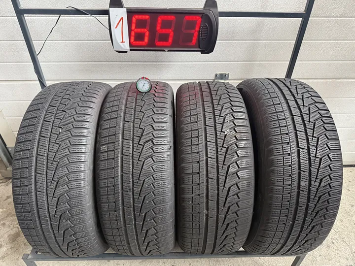 Anvelopa iarna 225/55 R17 Hankook Winter I Cept EVO 2
