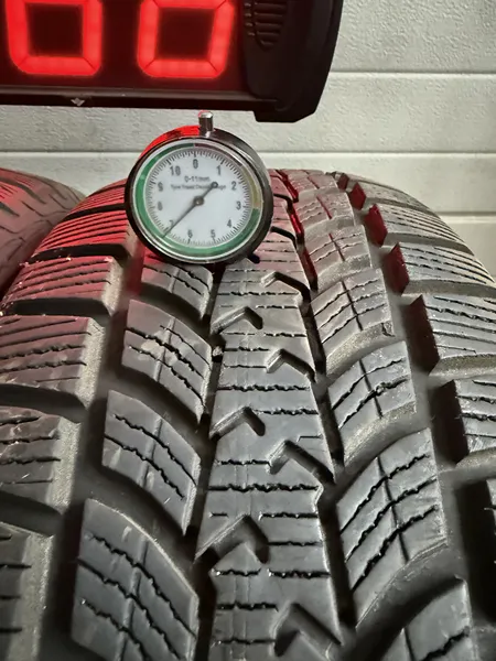 Anvelopa iarna 235/60 R18 Sava Eskimo SUV - imagine 2