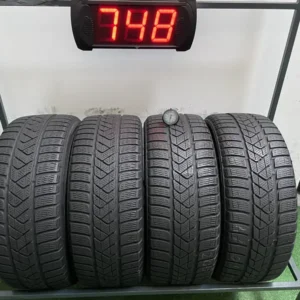 Anvelopa iarna 205/40 R17 Pirelli Sottozero 3