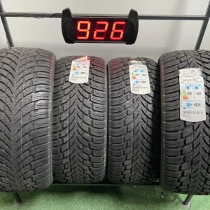 Anvelopa iarna 255/40 R20 Nokian WR SUV 4