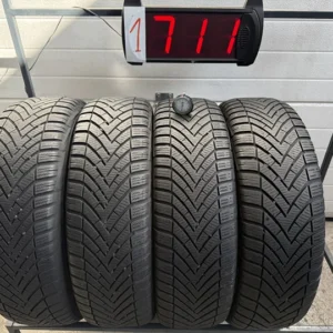 Anvelopa iarna 215/65 R16 Vredestein WinTrac