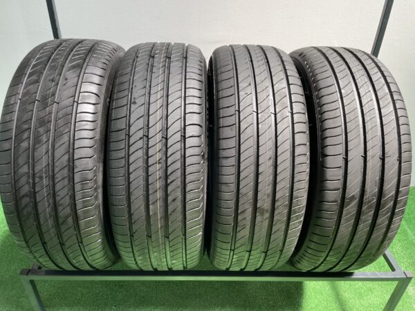 Anvelopa Vara 215 55 R17 Michelin Primacy 4 4 1.jpg