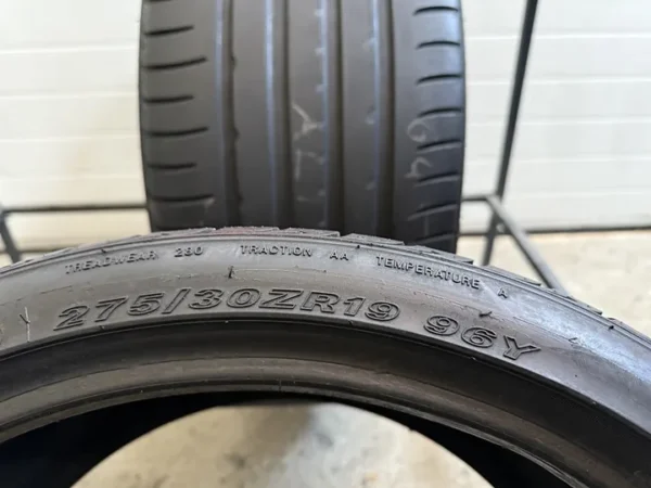 Anvelopa vara 275/30 ZR19 Nexen N8000