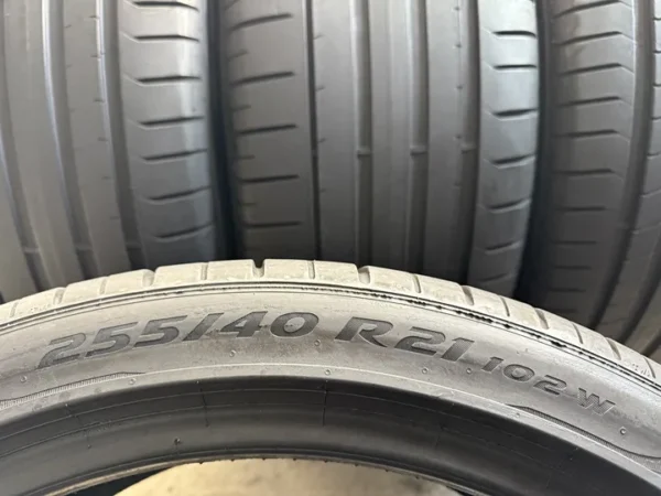 Anvelopa vara 255/40 R21 Pirelli P Zero