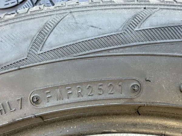 Anvelopa iarna 245/50 R18 Falken EuroWinter HS01