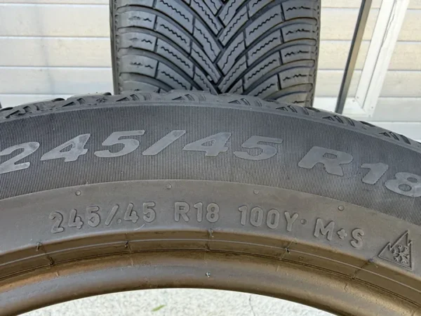 Anvelopa All Season 245/45 R18 Pirelli All Season Cinturato SF3