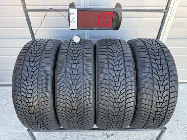 Anvelopa iarna 235/55 R18 Hankook Winter I Cept EVO 3 X