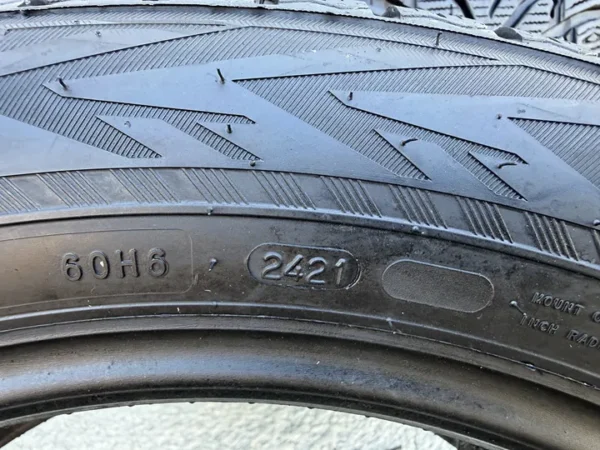 Anvelopa iarna 235/55 R18 Nokian WR SUV 4 XL