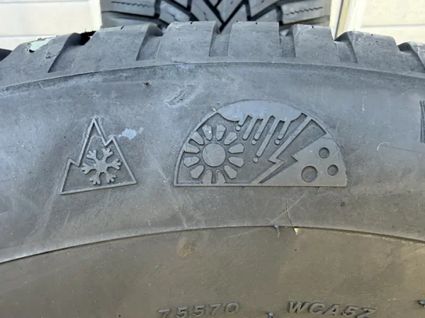 Anvelopa All Season 235/65 R17 Bridgestone Weather Control A005