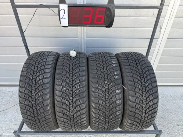 Anvelopa iarna 205/45 R17 Kumho Winter Craft WP71 Anvelopa iarna 205/45 R17 Kumho Winter Craft WP71